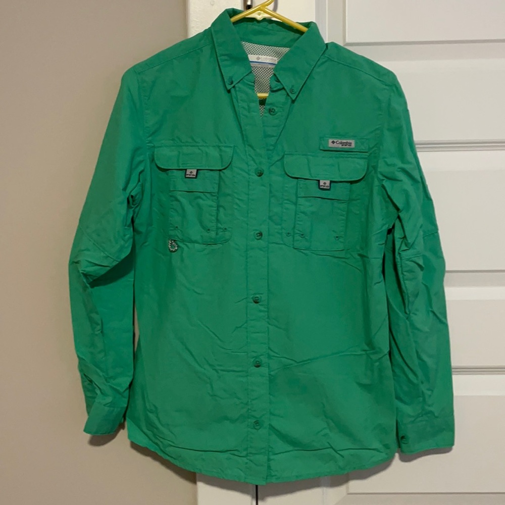Columbia PFG fishing shirt green long sleeved size XS